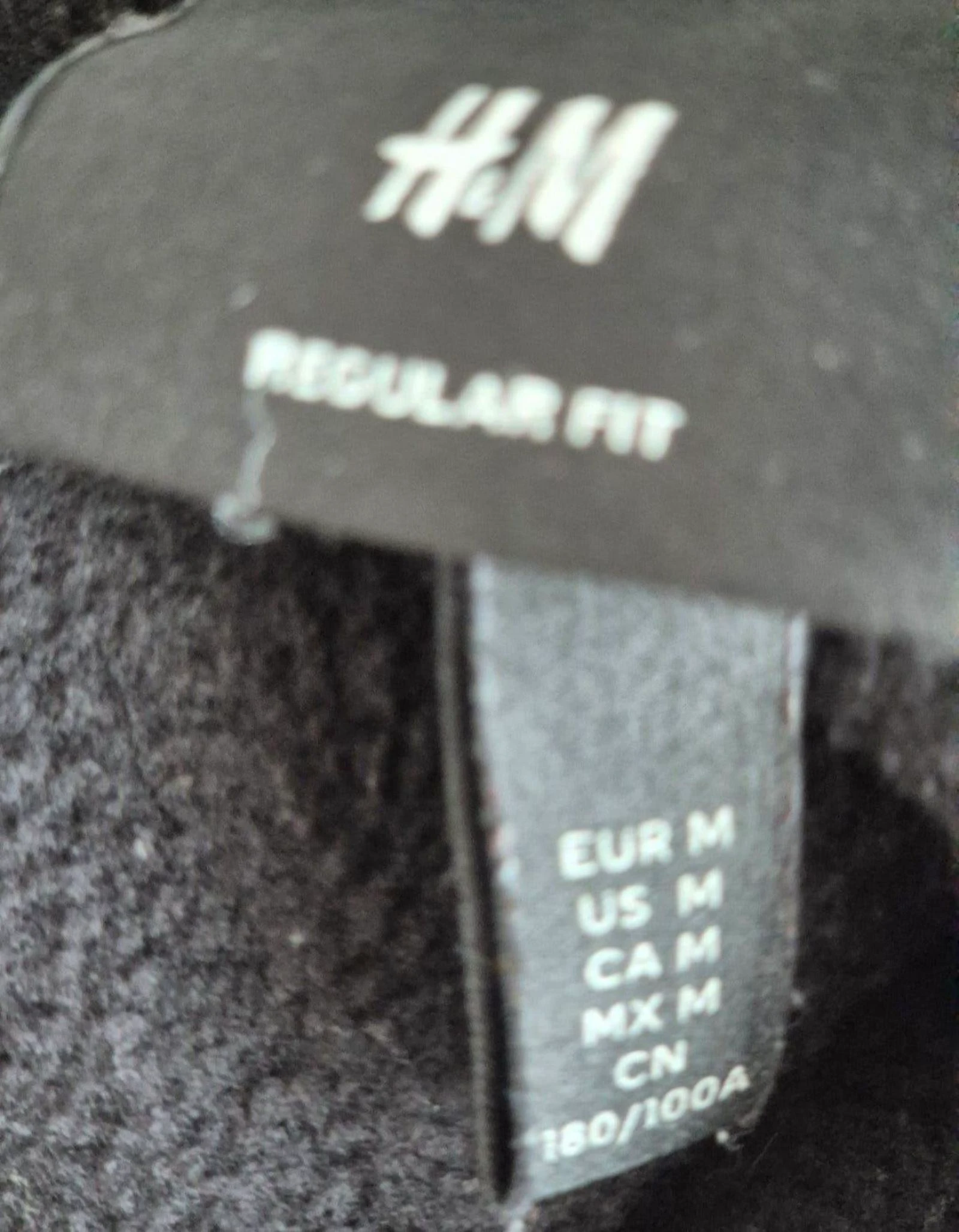 H&M Sweat-shirt / Pull noir avec imprimé MCMXLVII - Taille M (Regular Fit) – photo 9